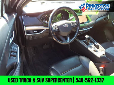 2019 Cadillac XT4 Premium Luxury