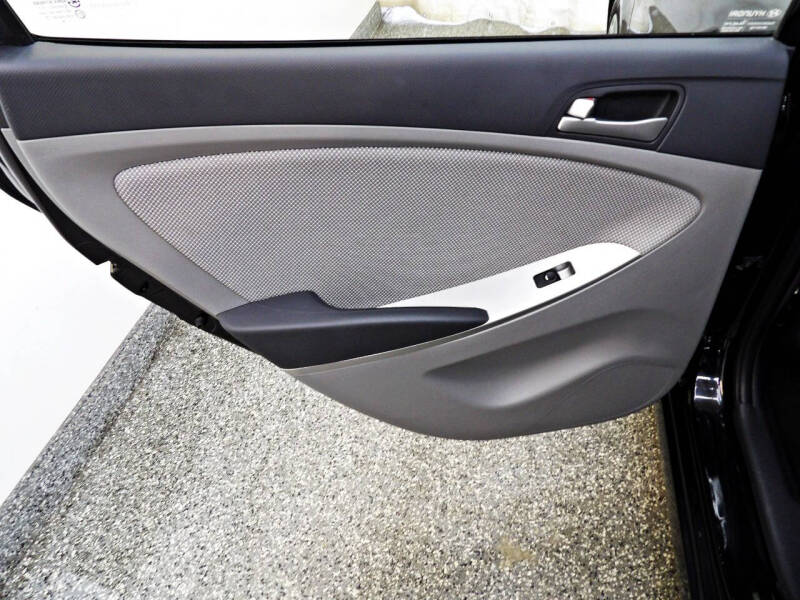 2014 Hyundai Accent GS