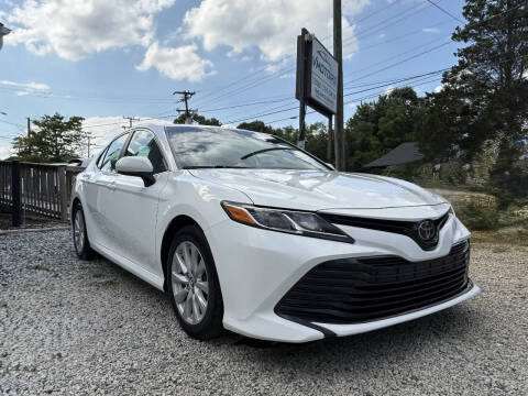 2019 Toyota Camry LE