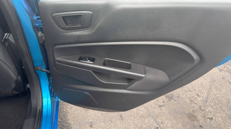 2012 Ford Fiesta SE