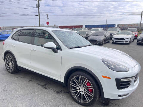 2015 Porsche Cayenne Turbo