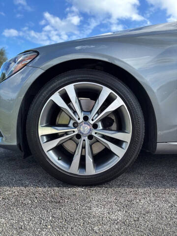 2016 Mercedes-Benz C-Class