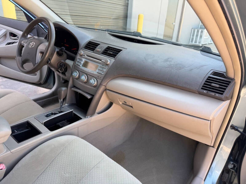 2007 Toyota Camry LE