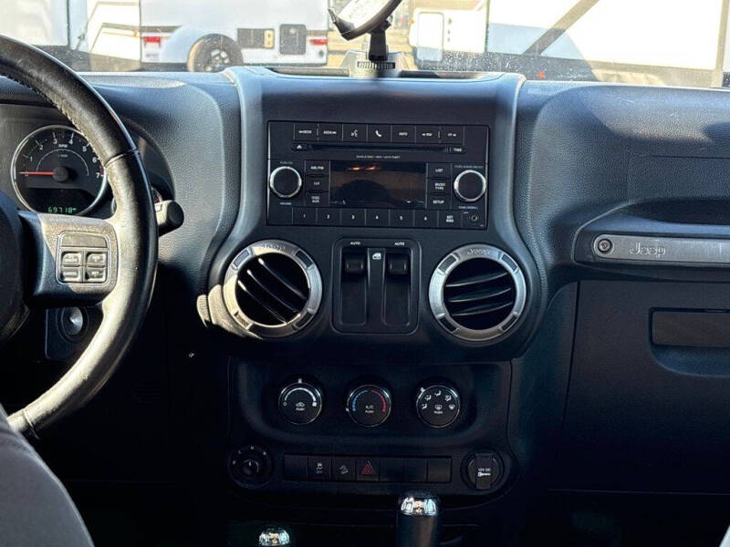 2017 Jeep Wrangler Sport