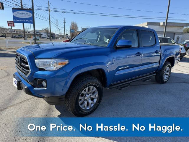 2018 Toyota Tacoma SR5's photo