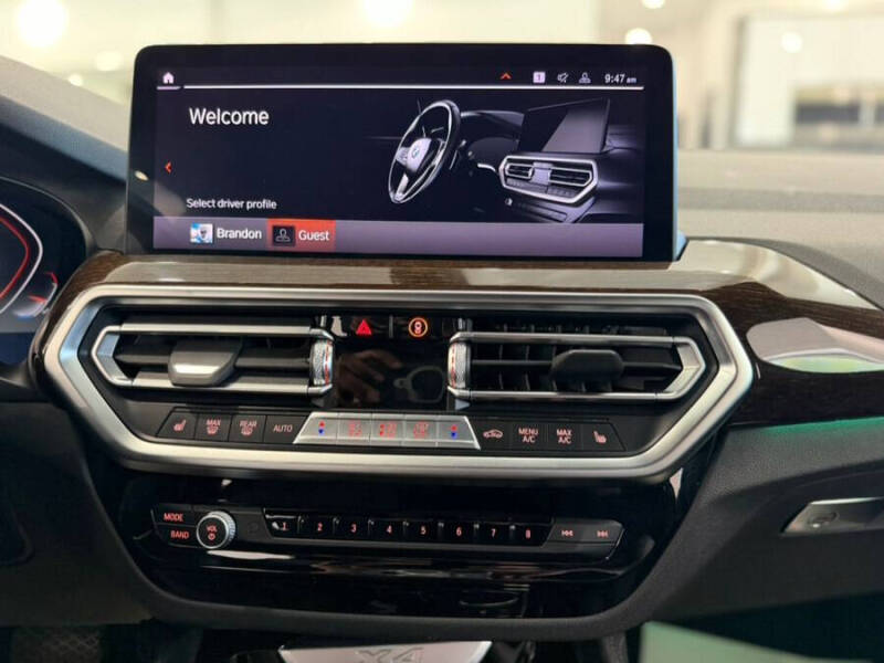 2022 BMW X4 xDrive30i