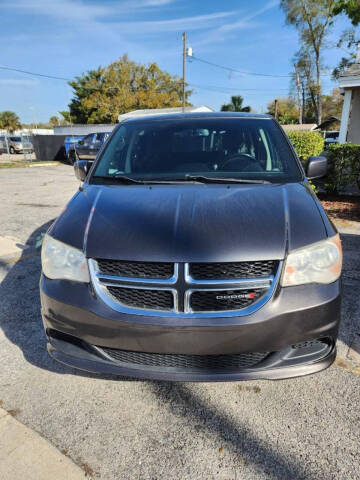 2014 Dodge Grand Caravan SE