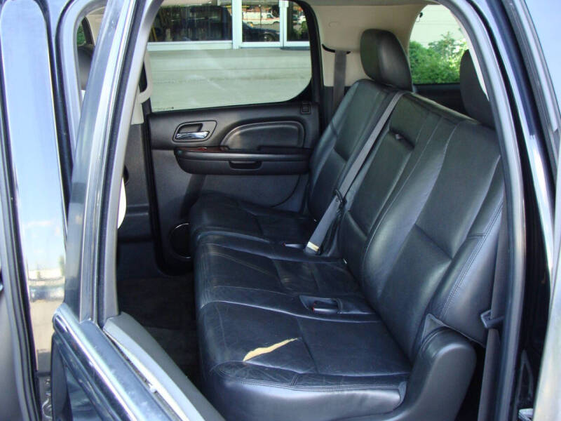 2012 Cadillac Escalade ESV Luxury