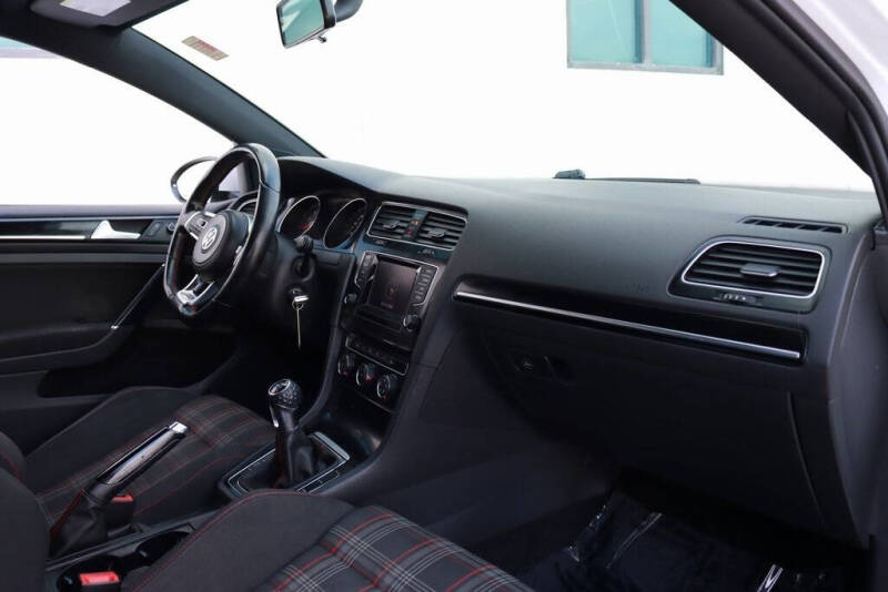2015 Volkswagen Golf GTI