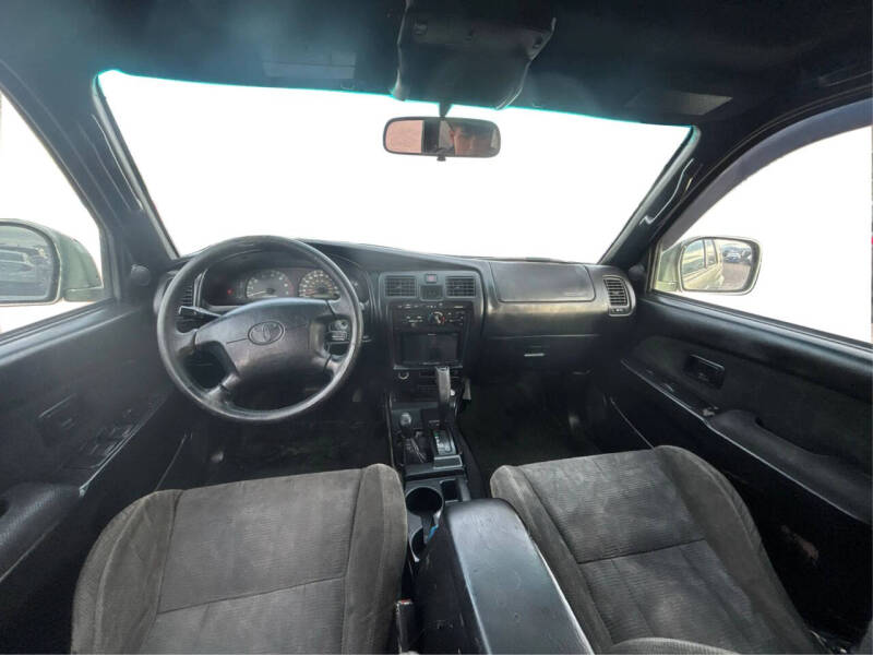 2000 Toyota 4Runner SR5