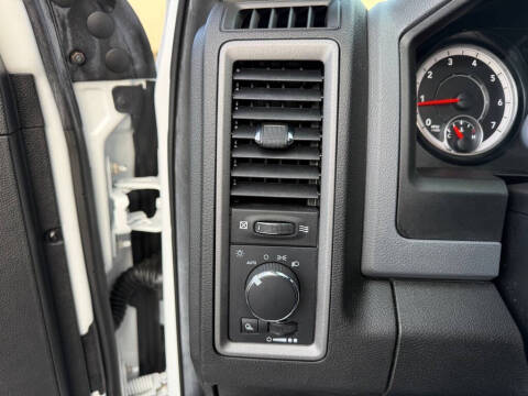 2019 RAM 1500 Classic Tradesman