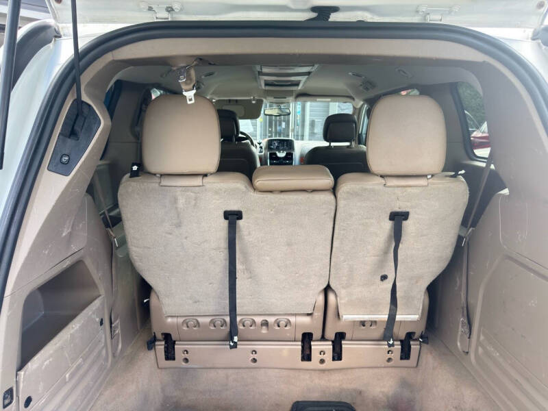 2016 Chrysler Town and Country Touring