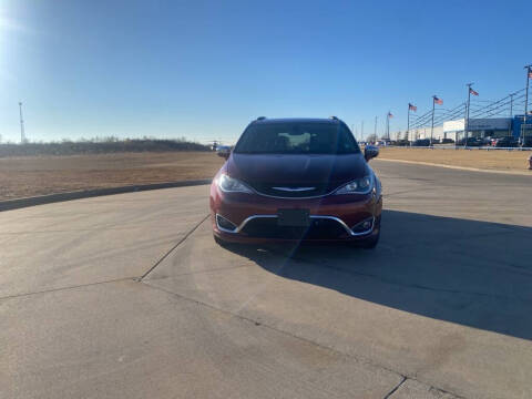 2020 Chrysler Pacifica Limited