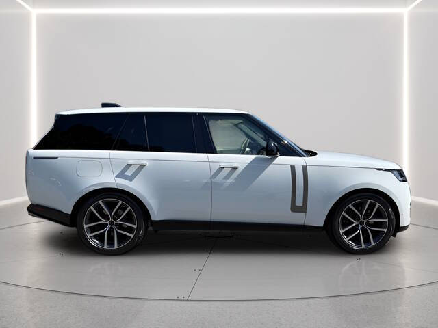 2026 Land Rover Range Rover P400 SE