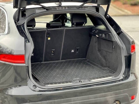 2020 Jaguar F-PACE 25t Premium