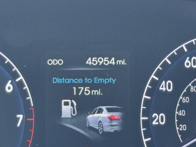 2013 Hyundai Genesis 5.0L R-Spec