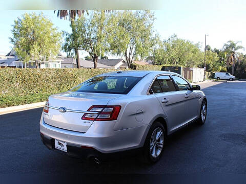 2013 Ford Taurus SEL