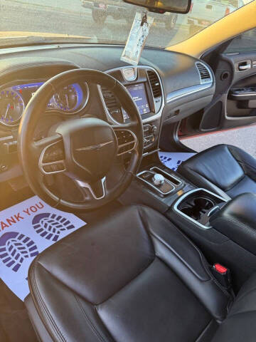 2018 Chrysler 300 Touring