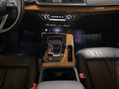 2023 Audi Q5 quattro Premium Plus 40 TFSI