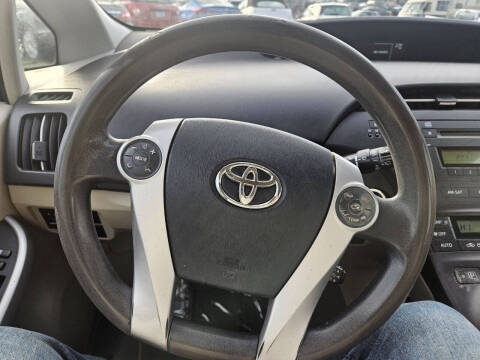 2010 Toyota Prius II
