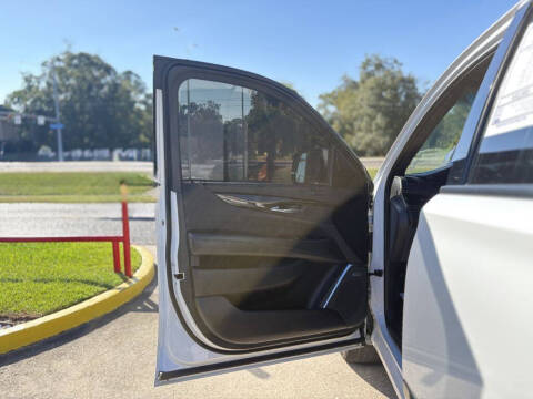 2018 Cadillac Escalade Platinum