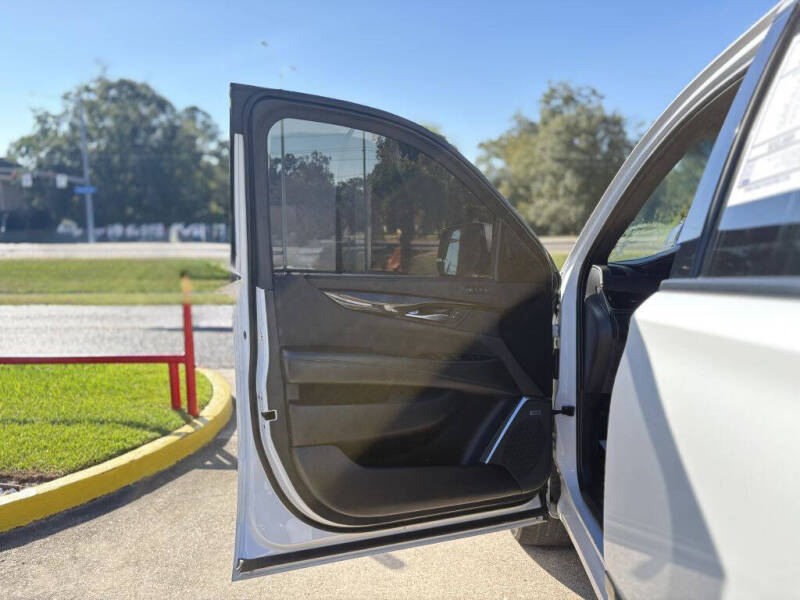 2018 Cadillac Escalade Platinum