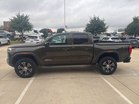 2024 GMC Canyon AT4