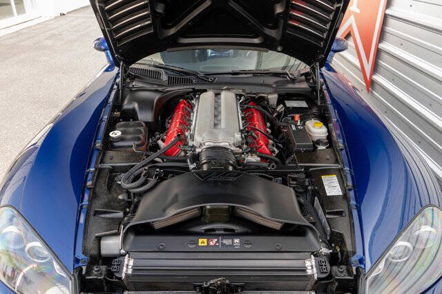 2005 Dodge Viper SRT-10