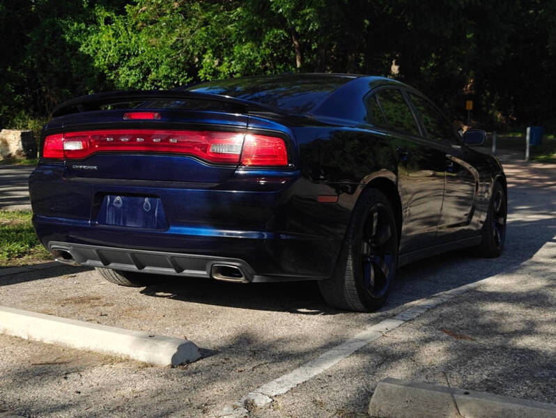 2013 Dodge Charger SXT
