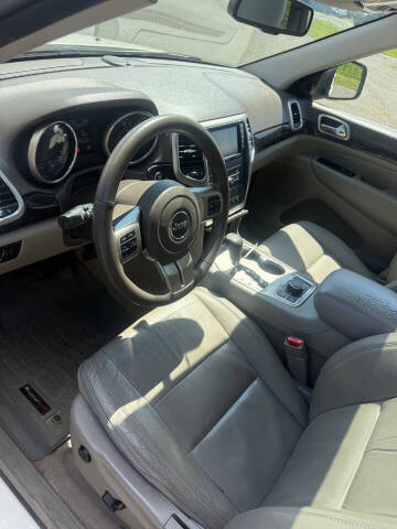 2012 Jeep Grand Cherokee Laredo X