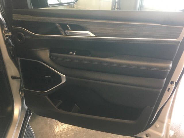 2024 Jeep Wagoneer Series III