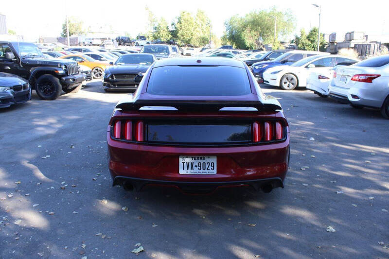 2017 Ford Mustang GT Premium