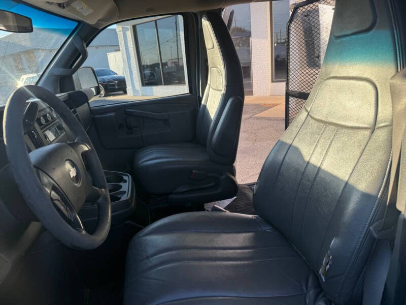 2016 Chevrolet Express LS 3500