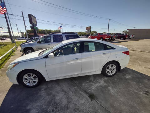 2012 Hyundai Sonata for sale at BIG 7 USED CARS INC in League City TX