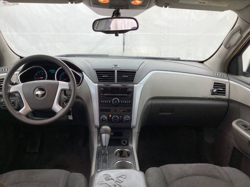2009 Chevrolet Traverse LS