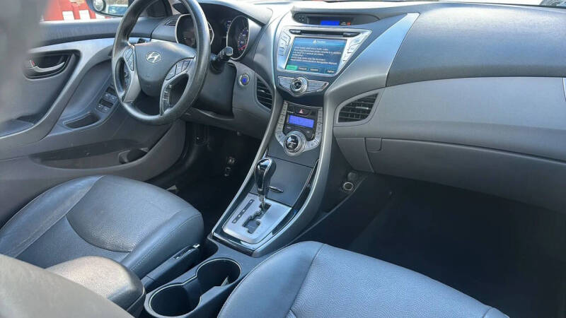 2013 Hyundai Elantra Limited