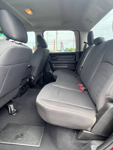 2019 RAM 1500 Classic Tradesman