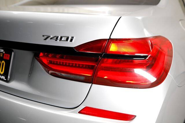 2019 BMW 7 Series 740i