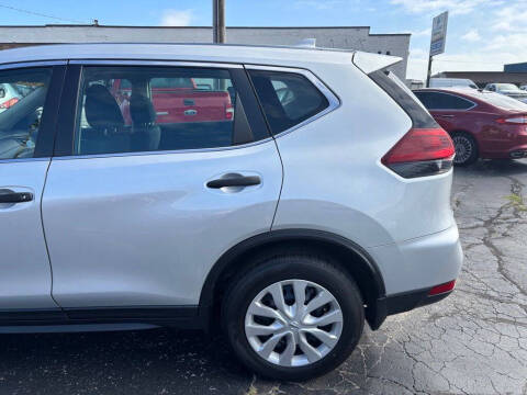 2019 Nissan Rogue S