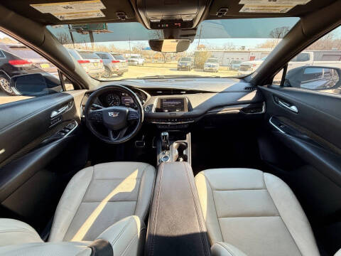 2019 Cadillac XT4 Sport