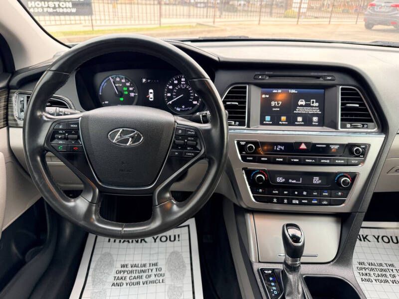 2017 Hyundai Sonata Hybrid