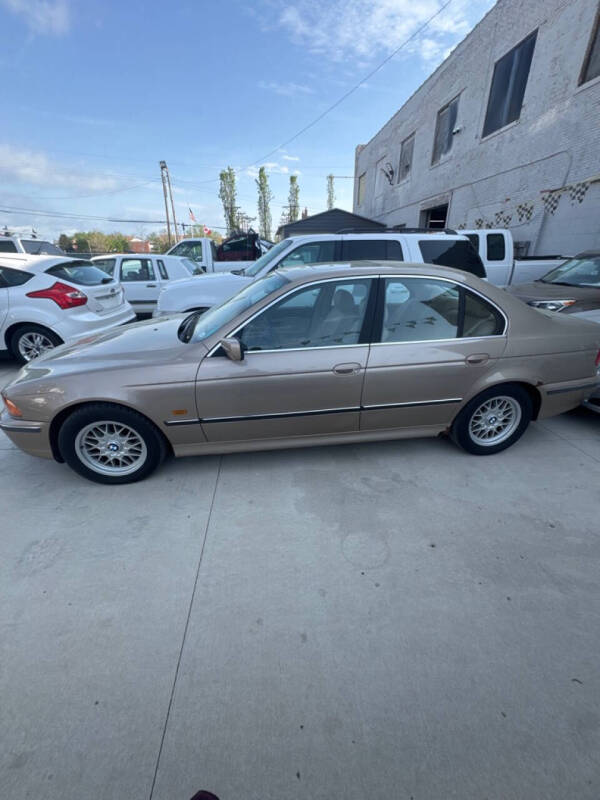 2000 BMW 5 Series 528i