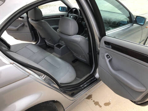 2004 BMW 3 Series 325i