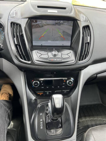 2015 Ford Escape SE