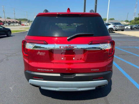 2023 GMC Acadia SLT