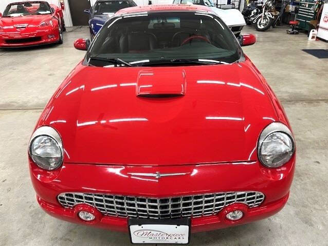 2002 Ford Thunderbird Deluxe