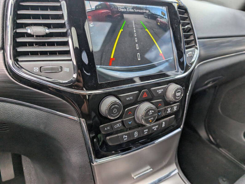 2020 Jeep Grand Cherokee