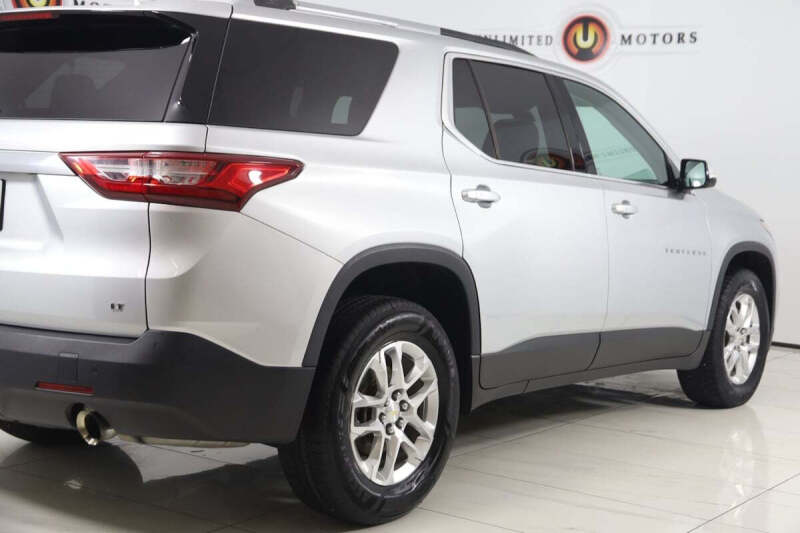 2018 Chevrolet Traverse LT Cloth