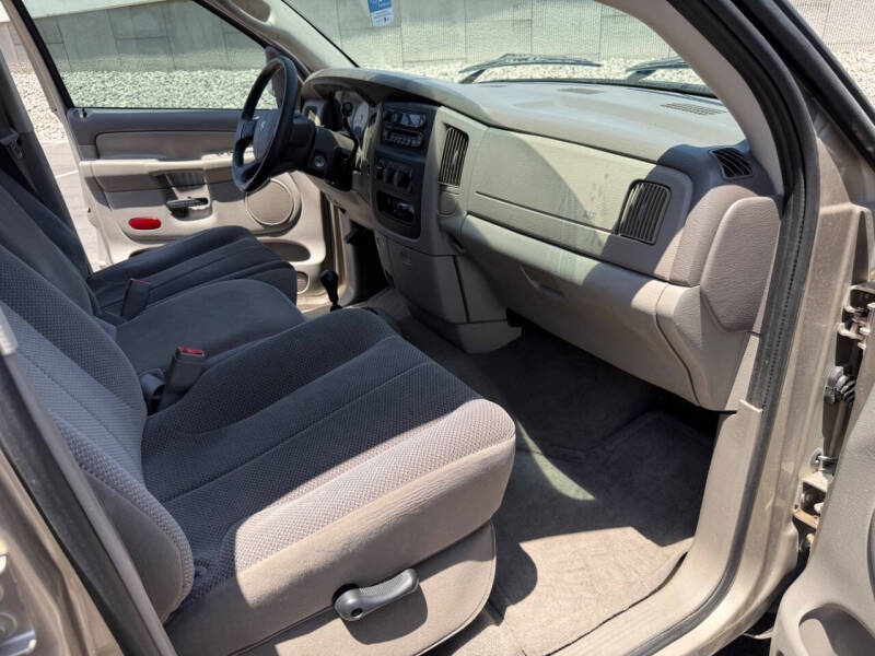 2004 Dodge Ram 2500 SLT