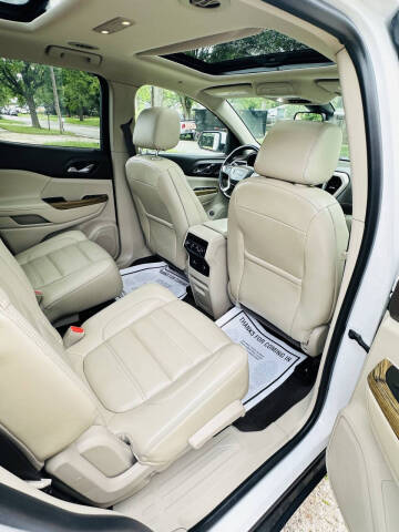 2017 GMC Acadia Denali